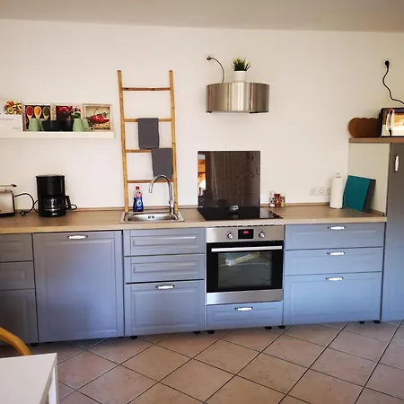 Bio-ferienweingut Leyendecker アパート *